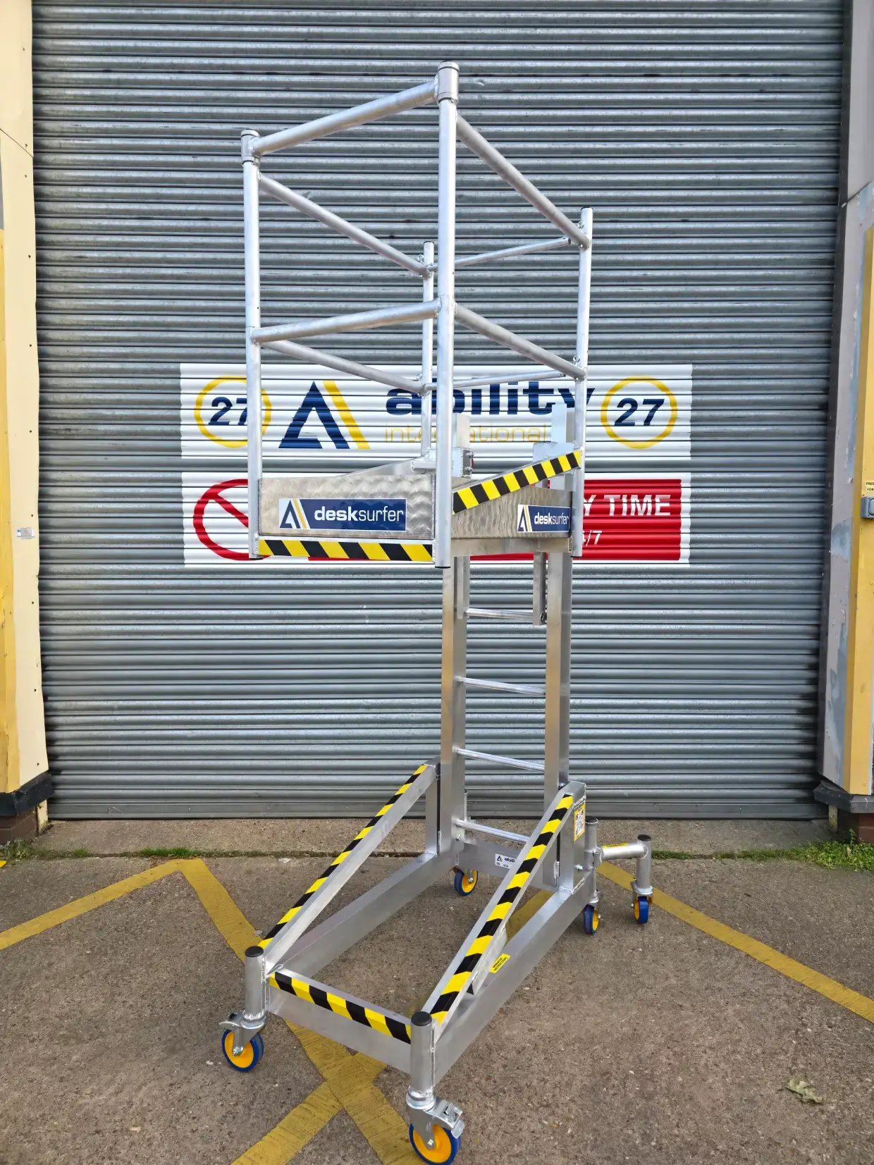 35UM Desksurfer Highest