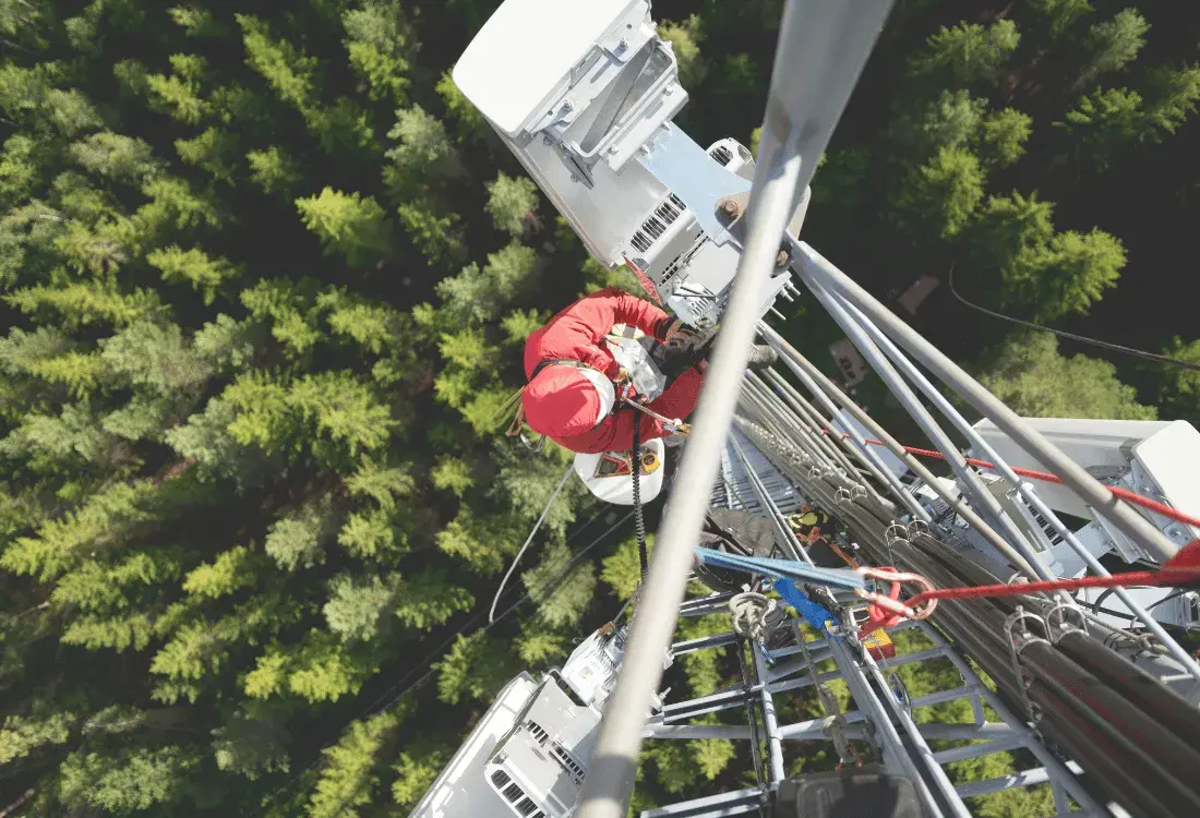 People taking risks when working at height
